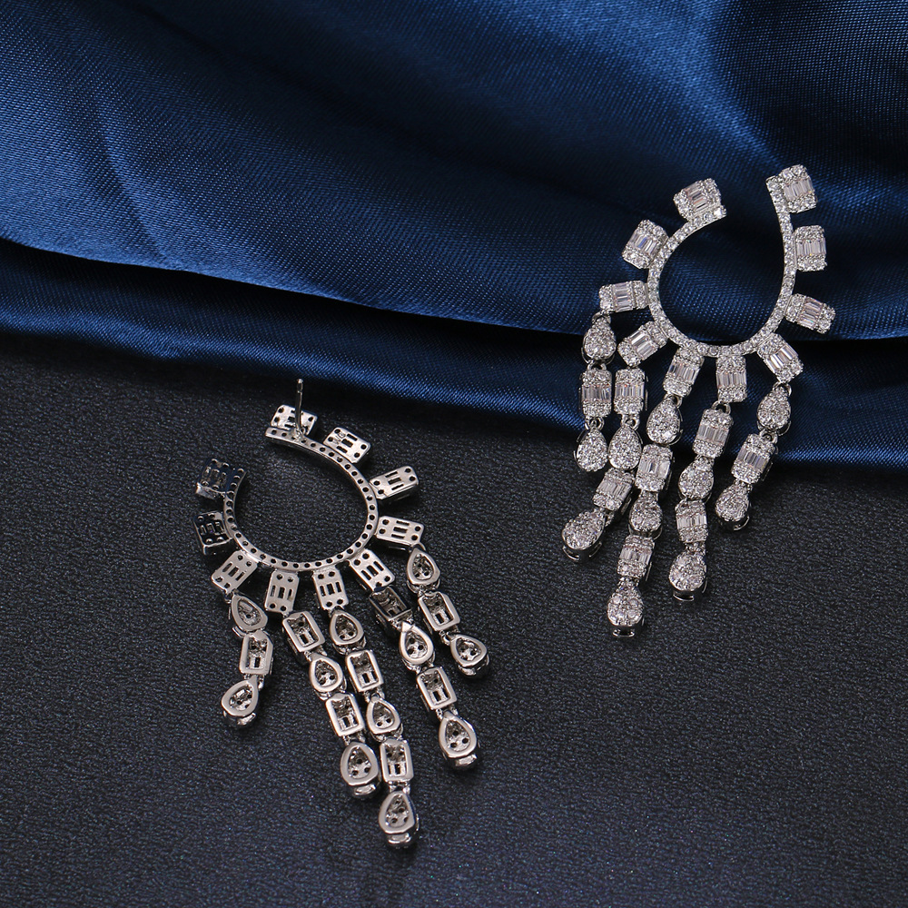 Female Niche Design Exaggerated Tassel Zircon Earrings