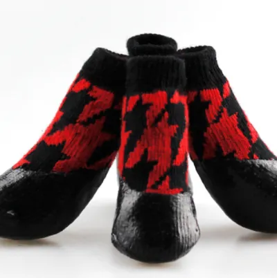 Autumn And Winter Large Golden Retriever Waterproof Outing Socks Red Plover - Shop at LoveMi