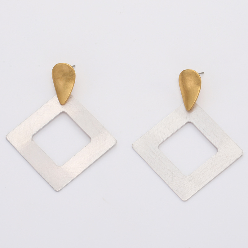 Fashion Trend Geometric Two-color Electroplating Retro Earrings