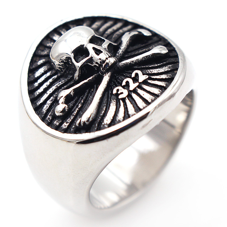European And American Vintage Men's Titanium Steel Skull Ghost Ring