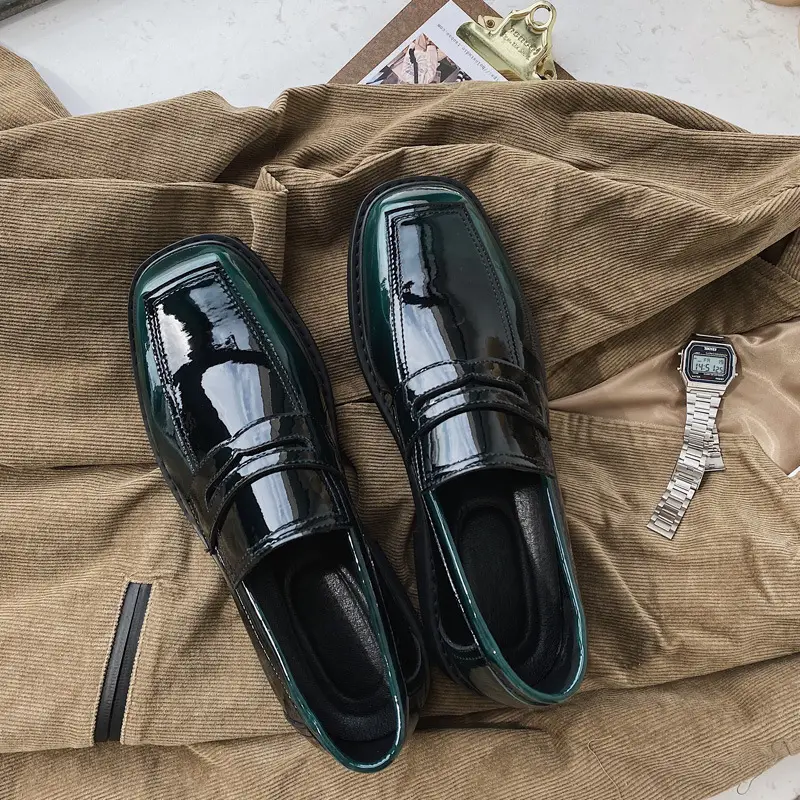 All-match Shallow Mouth Flat Shoes Black And Green Trend Casual Trend