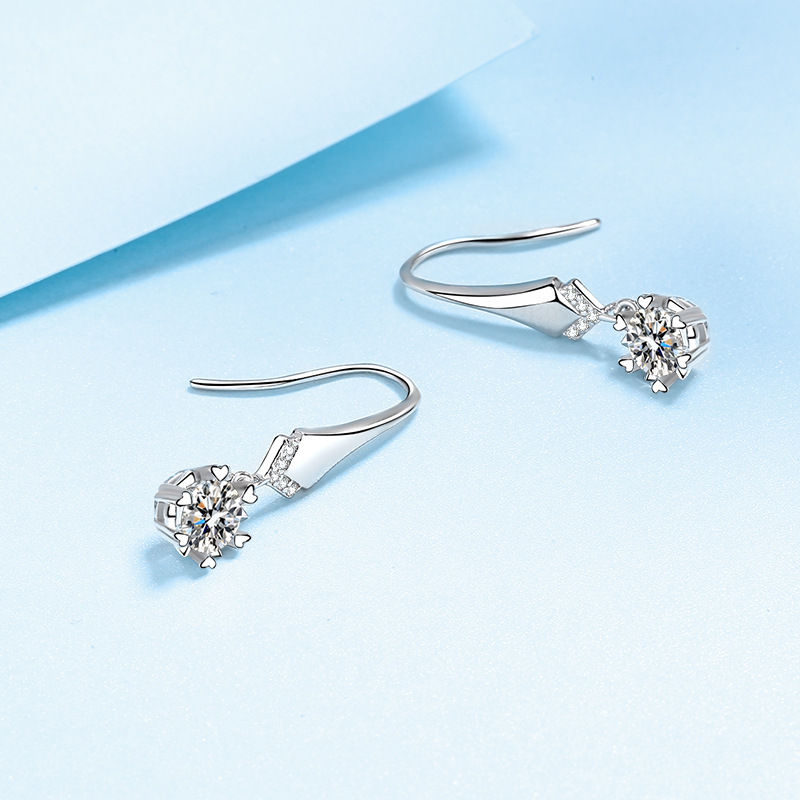 Heart-shaped Six-claw Snowflake S925 Silver Ear Hook Female Moissan Diamond Earrings