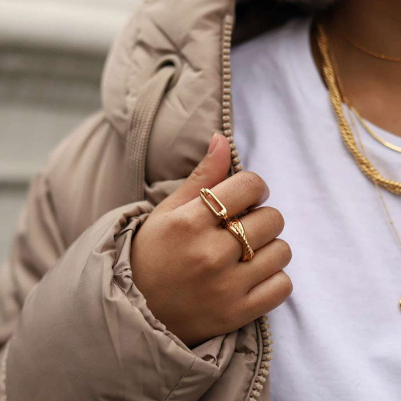 Retro Hollow Chain Twisted Rope Cross Irregular Minimalist Temperament Gold-plated Ring