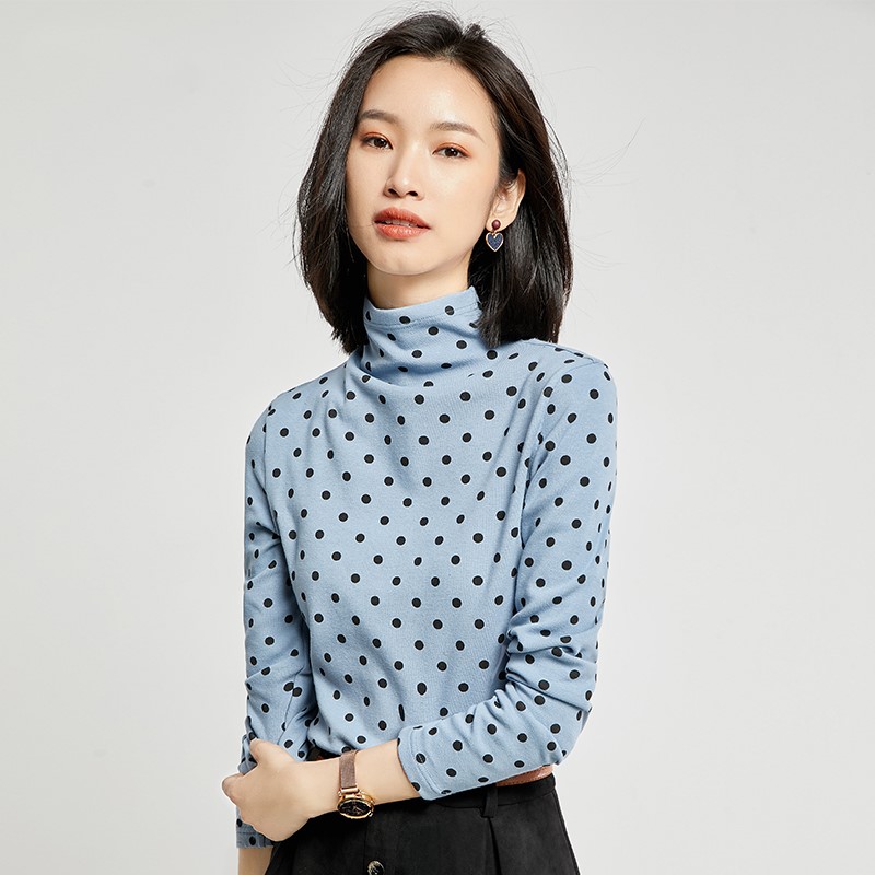 Title 4, Brushed high collar inner top