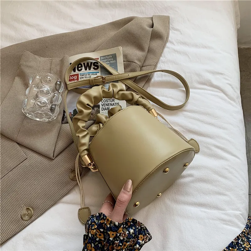 Messenger Bag Fashion Western Style Shoulder Bag - Green