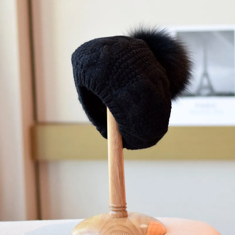 Wool Knitting Artist Autumn And Winter Fried Dough Twists Pattern Warm Wool Hat - Black