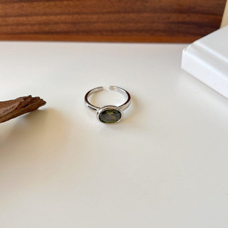 Temperament Olive Green Zircon Personality Ring Female