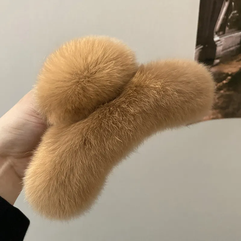 Oversized Rabbit Plush Grab Clip Senior Sense