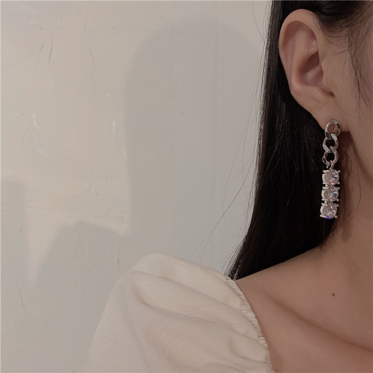 Yao Zircon Earrings Cold Wind Atmosphere Silver Hee