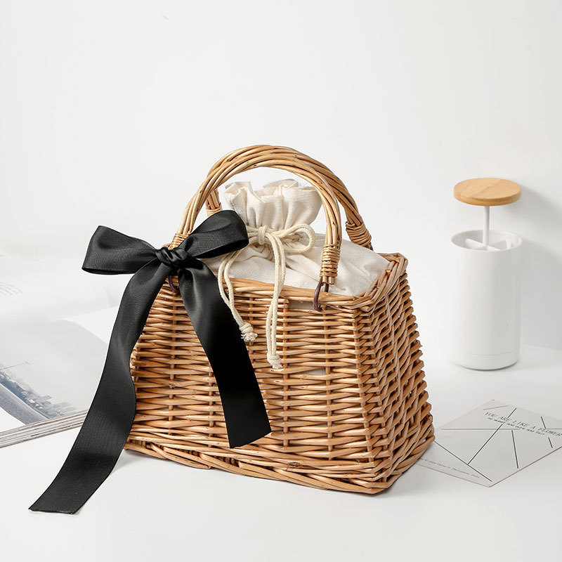 Rattan Basket Chain Bag Diagonal Pearl