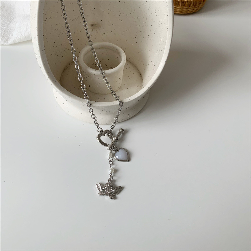 Angel Jelly Love Heart Hollow Diamond Peach Heart Necklace Titanium Steel Fashionable Female Clavicle Chain