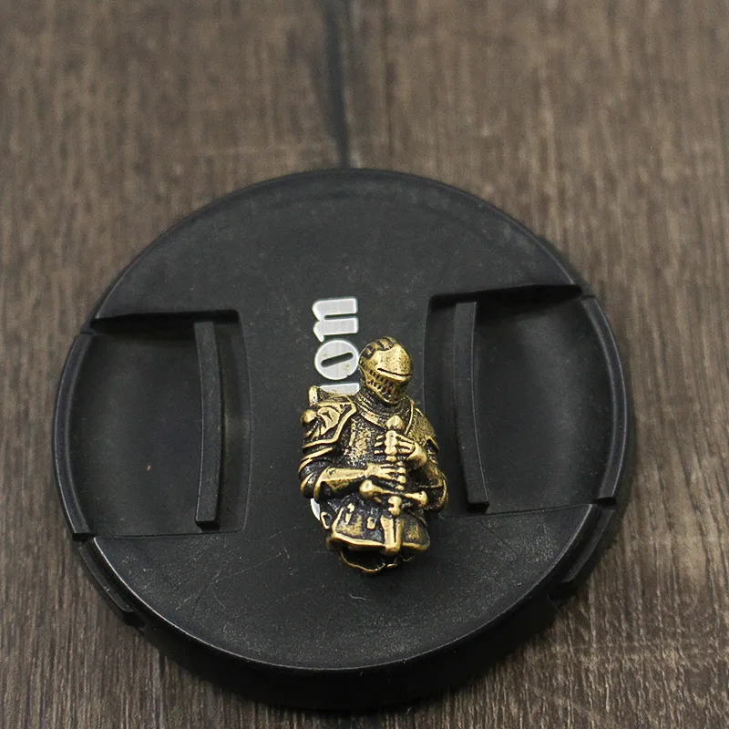 Personality Creative Tide Brand Men's Diy Umbrella Rope Military Pendant - Brass