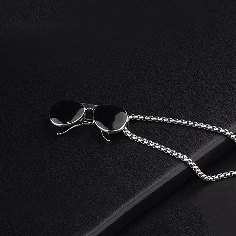Hip Hop Necklace Men's Trendy Jumpy Sweater Chain Accessories Pendant