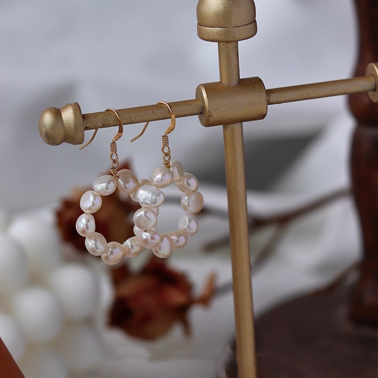Special-shaped Strong Light Baroque Fresh Water Pearl Earrings