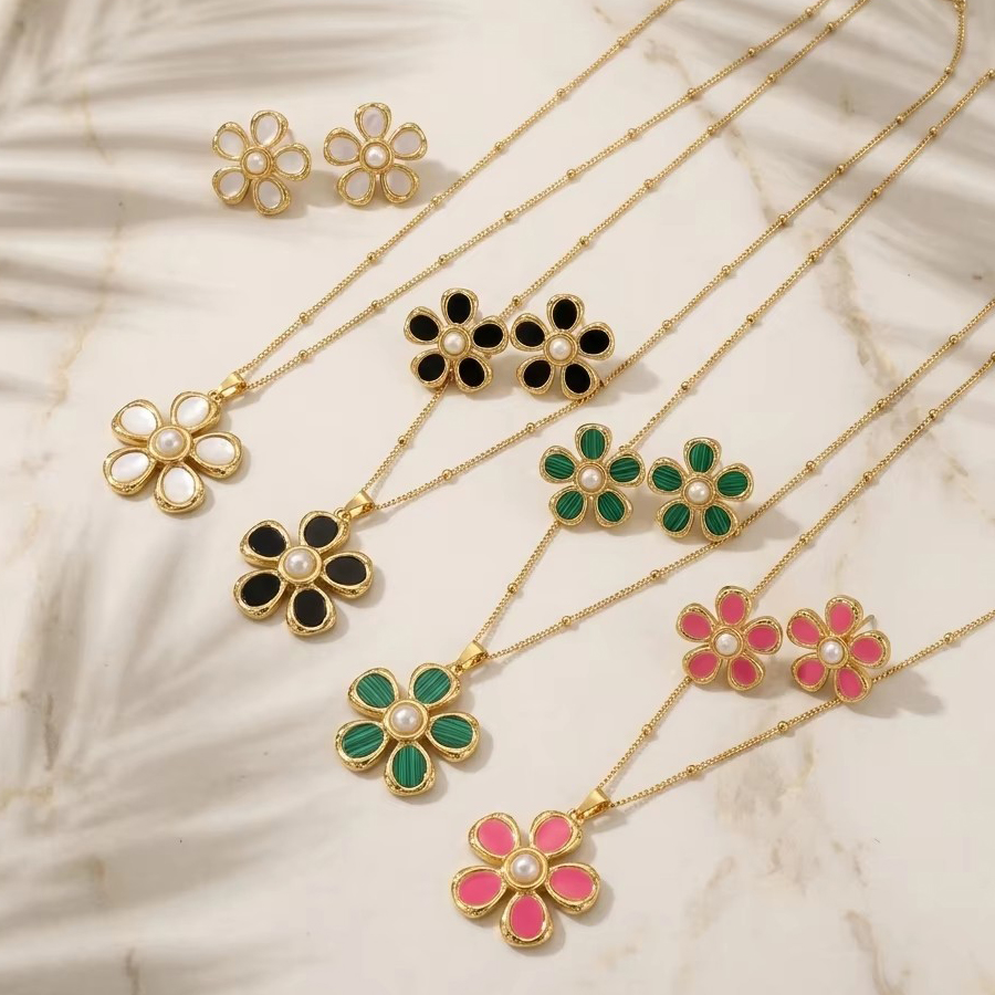Stainless Steel Enamel Flower Jewelry Set 2Pcs Women Pearl Center Five Petal Flower Pendant Necklace Stud Earth Multi Color Gold Tone Vintage Floral Statement Jewelry Dropshipping Gift
