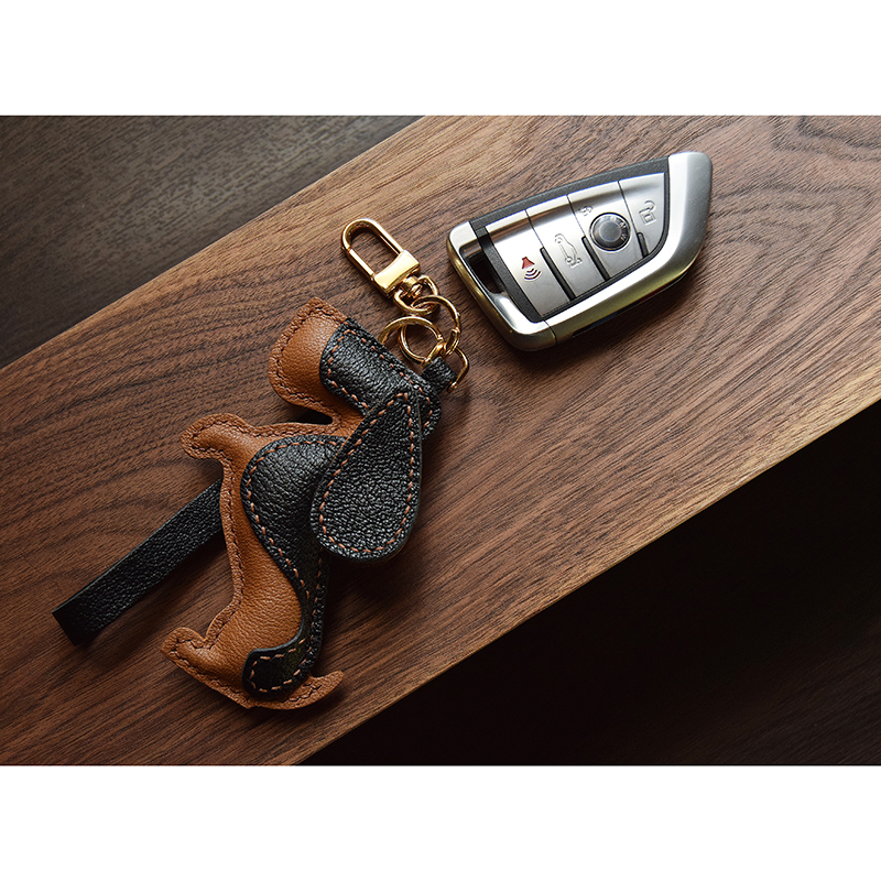 Title 5, Handmade Genuine Leather Car Keycase Pendant