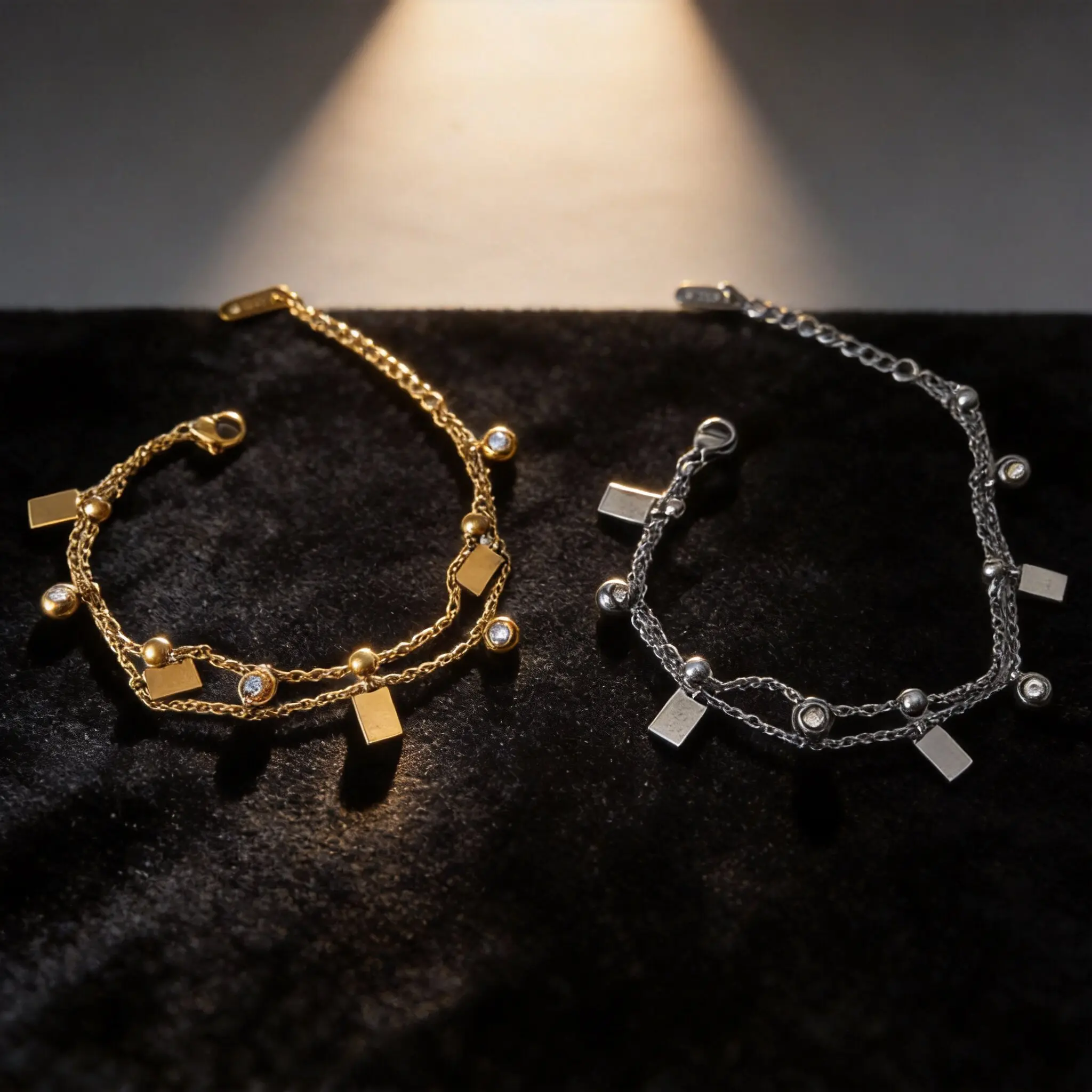Double-layer Stacked Stainless Steel Diamond-encrusted Bracelet, Light Luxury Square-shaped Studded Rhinestone Women's Jewelry, Niche Accessory That Is Not Easy