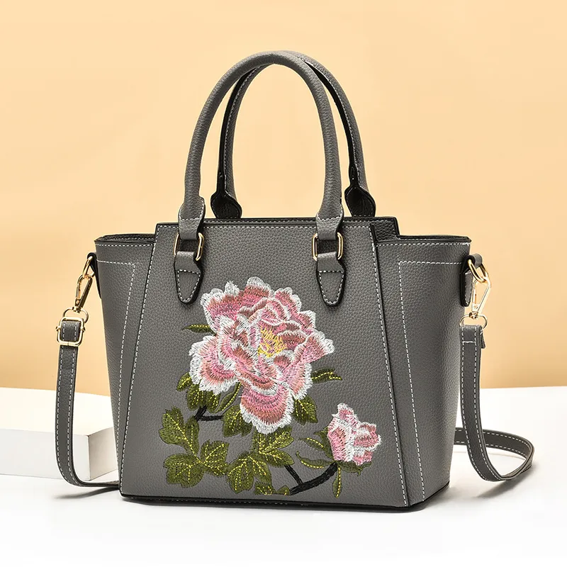 Embroidery With Cheongsam Handbag - Pink