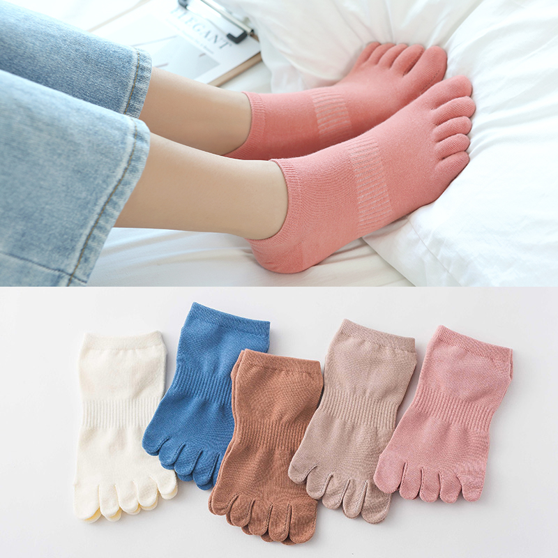 Title 13, Ladies mid-tube cotton five-finger socks