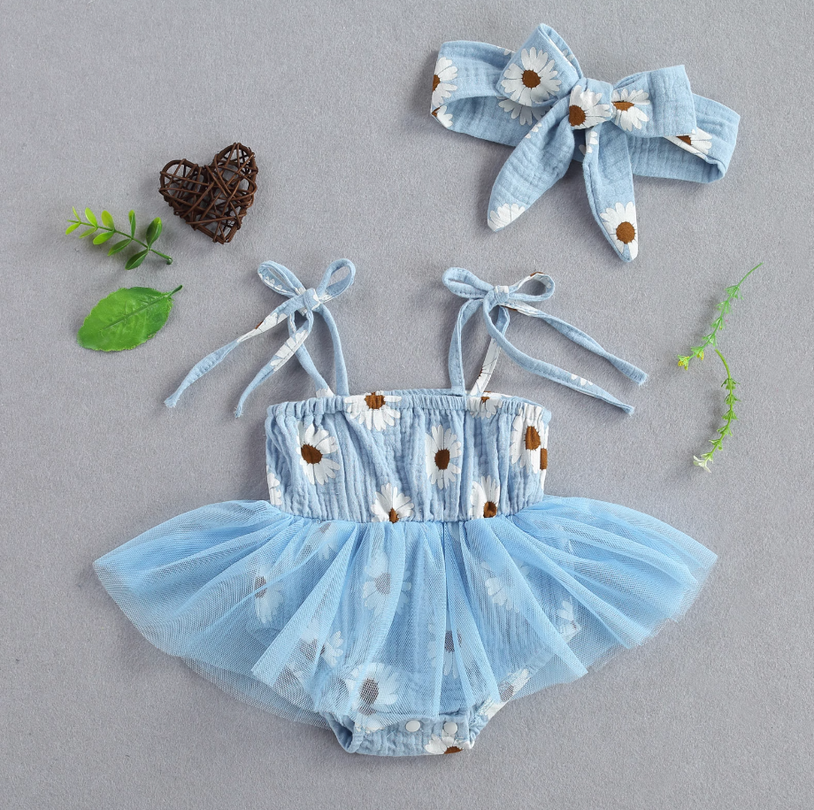 Infant Lace-up Mesh Triangle Romper Daisy