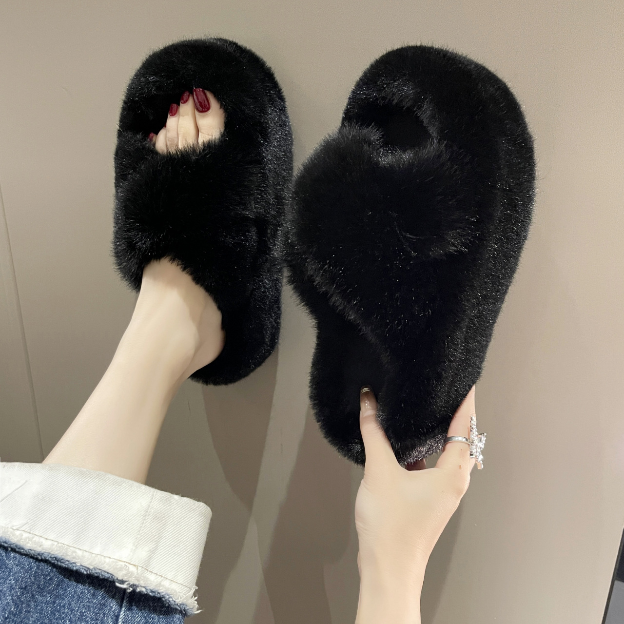 Title 7, Cross Exposed Toe Cotton Mop Large Home Slippers