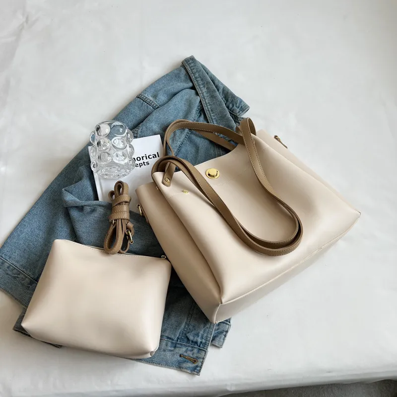 Large Capacity Portable Tote Bag - Beige