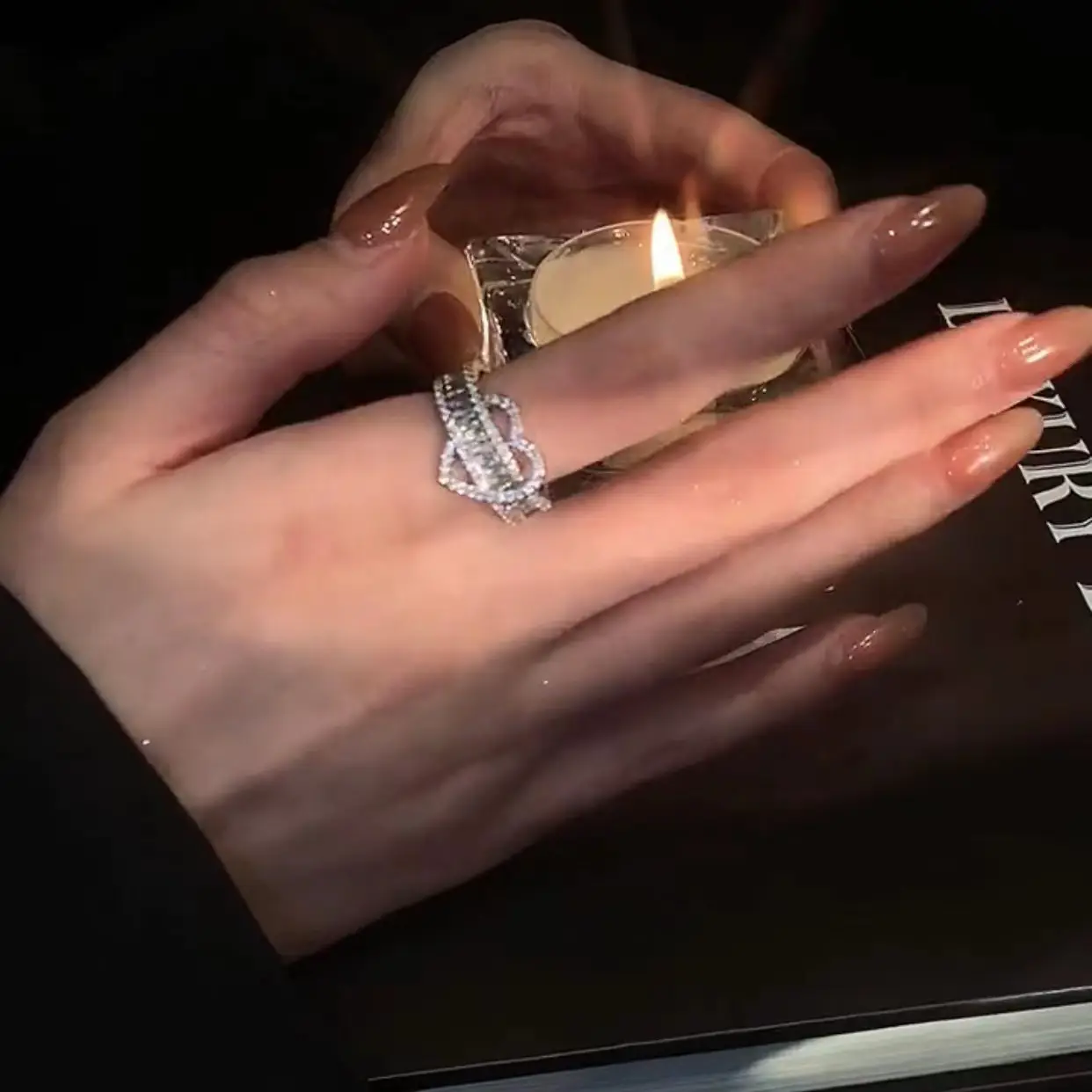Temperament And High-end Personality Personality Zircon Inlaid Love Ring