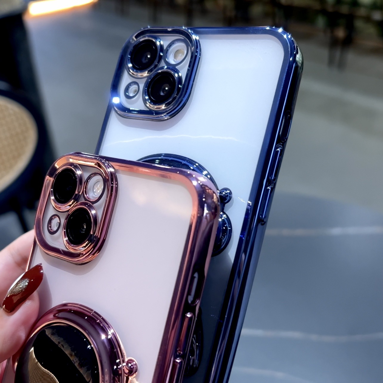 Electroplating Three-dimensional Quicksand Astronaut Mobile Phone Case