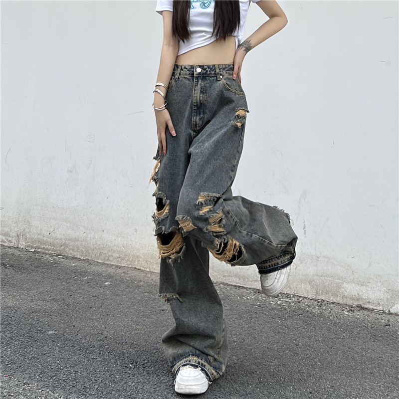 Title 5, New Harajuku Style Street Distressed Jeans. Emb...