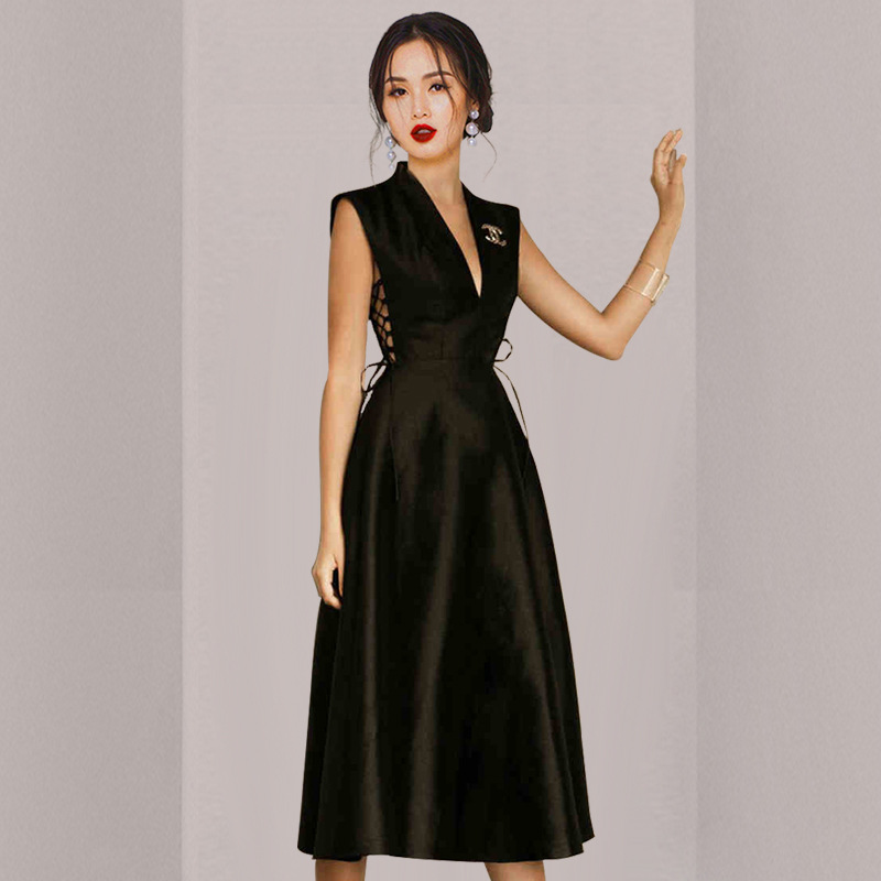 Satin V-Neck Cheongsam Dress, picture 2 of 5