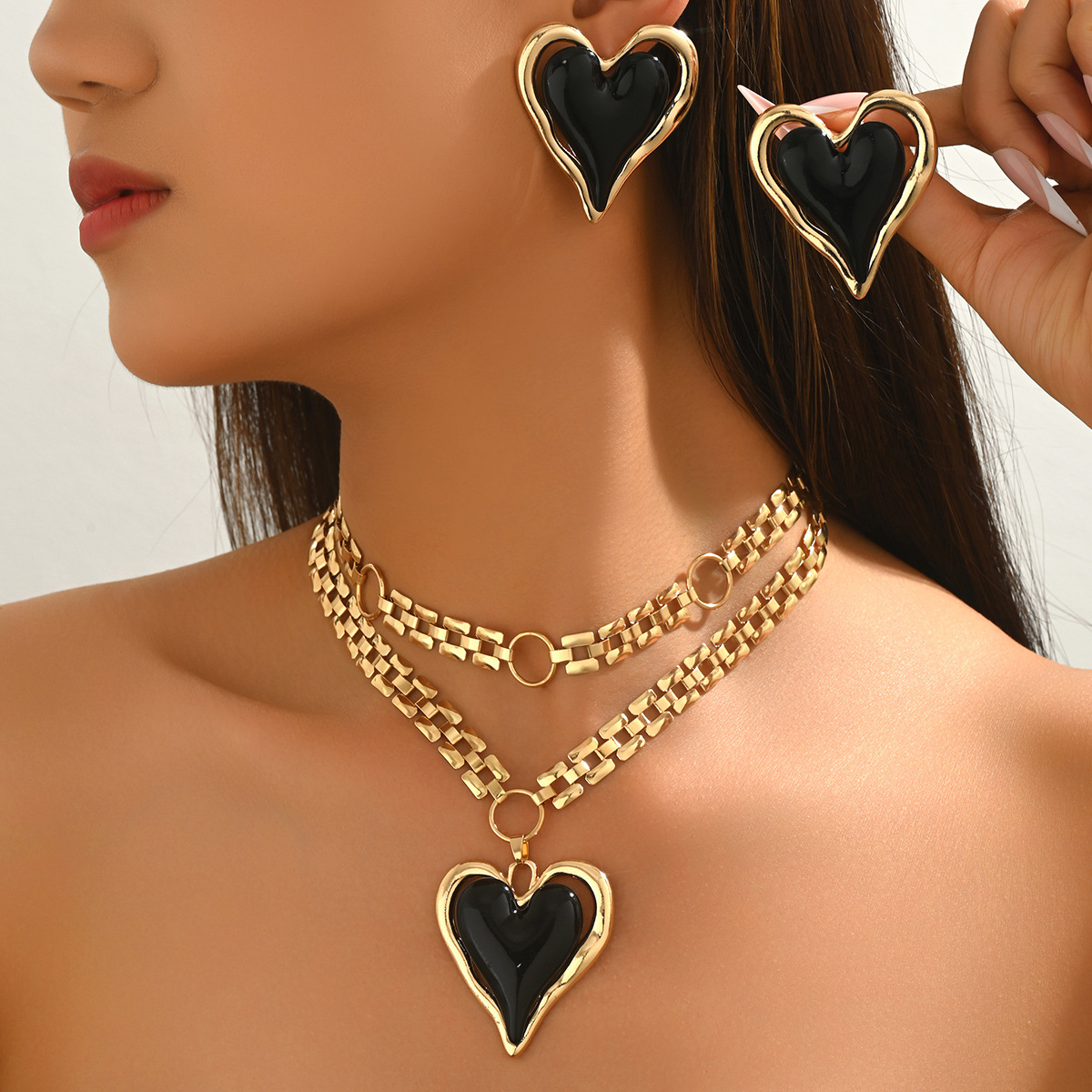 Cross-Border European American Jewelry Set For Women, Unique Exaggerated Heart Enamel Drop Earrings & Matching Clavicle Necklace, Versatile Fashion Neck Ear Jewelry