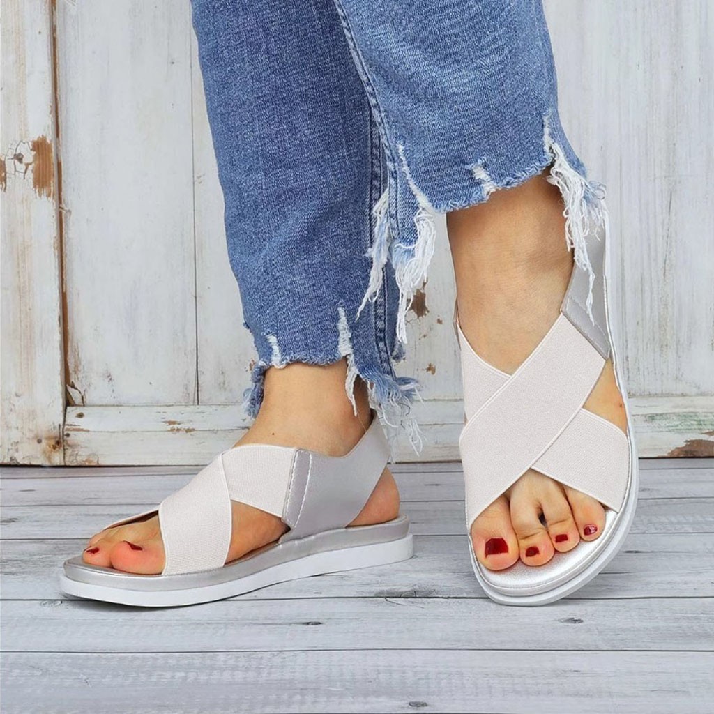 Title 7, British wind flat sandals