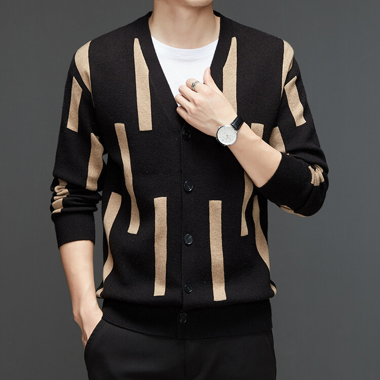 Slim Young And Middle-aged Casual Men's Bottoming Sweater