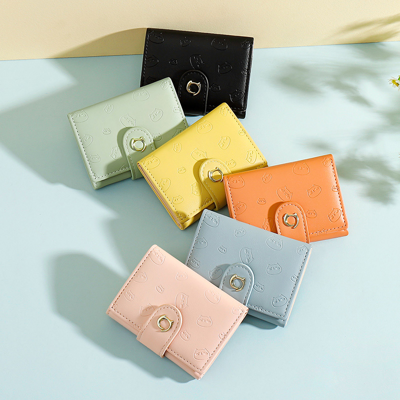 Small Design Folding Short Lady Purse