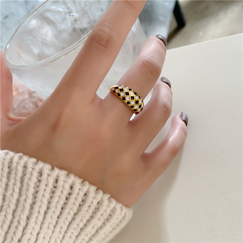 Fashion Creativity Frosty Wind Rhombus Ring Ladies