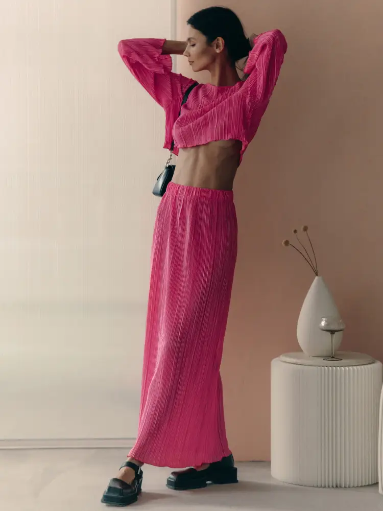 Bell Sleeve Short Top Mid-length Skirt Suit