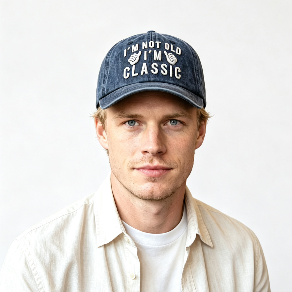 Vintage Washed Navy Baseball Cap, I'm Not Old I'm Classic Embroidery Hat, Retro Summer Casual Cotton Trucker Hat — foto 5