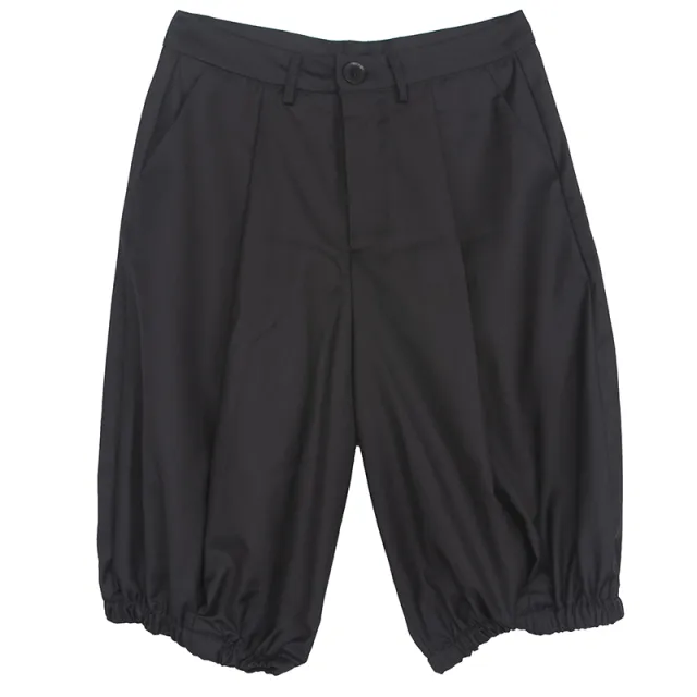 Dark Niche Shorts With Elasticated Feet Black - Shop at LoveMi