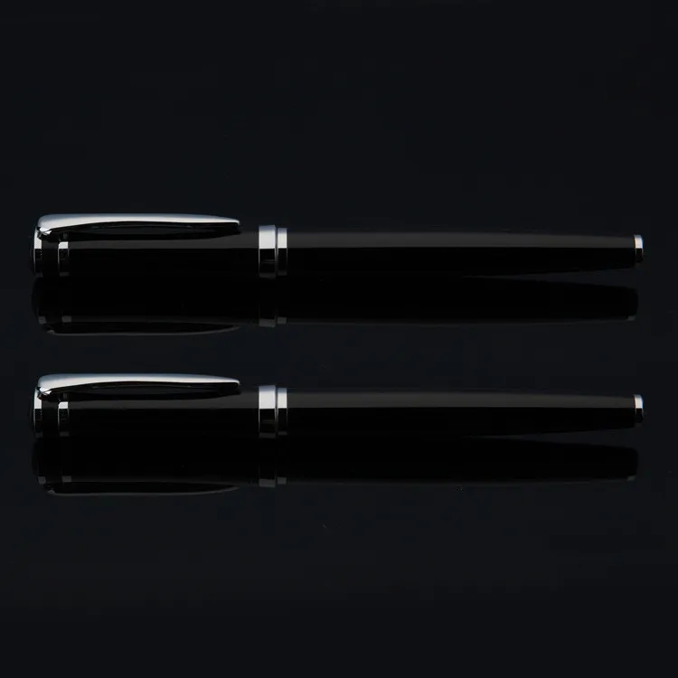 Full view of the pen