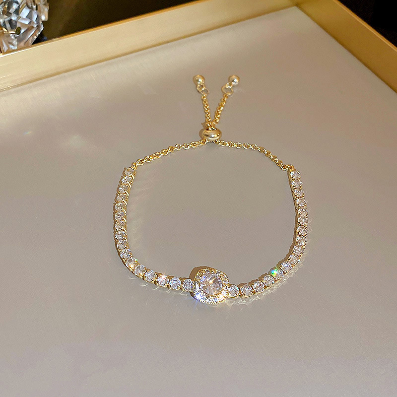 Simple White Gold Bracelet With Large Diamonds