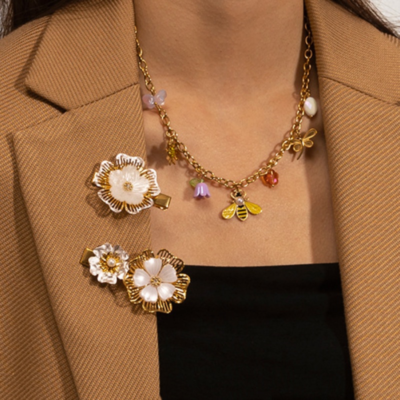 Exquisite Bee Dragonfly Multiple Pendant Titanium Steel Necklace