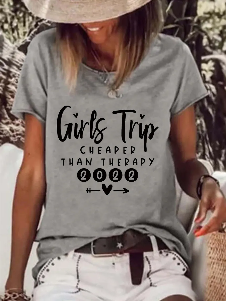 Than Therapy Girls Trip Printed Round Neck Women's T-Shirt - Light Grey