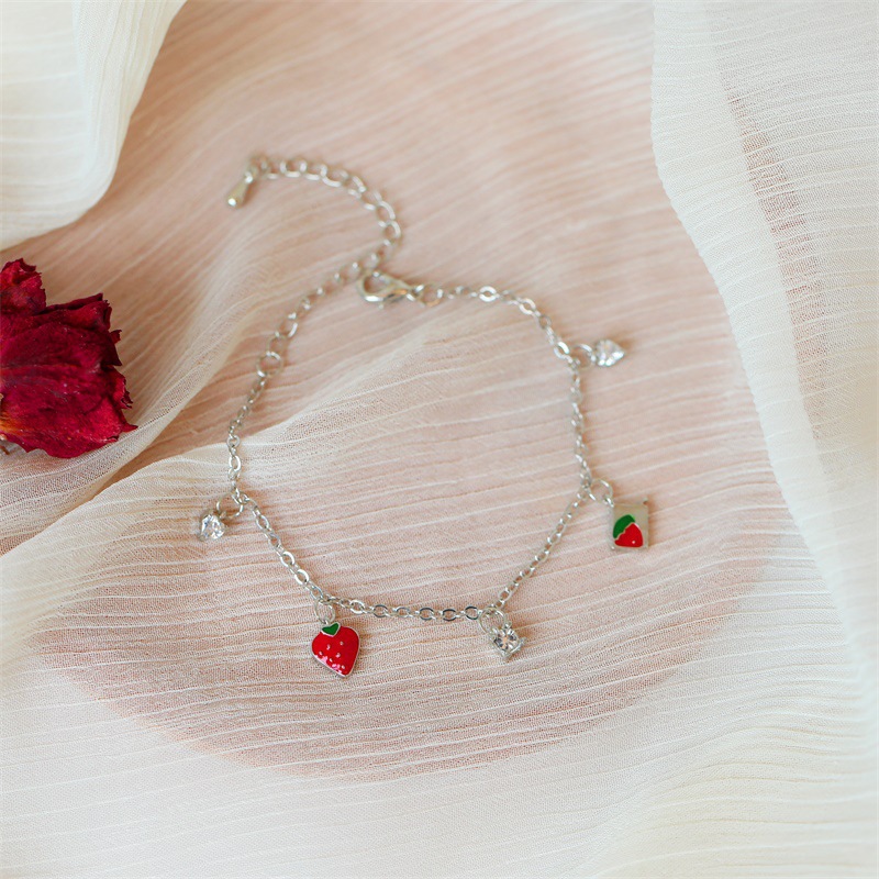 New Cute Sweet Strawberry Zircon Bracelet