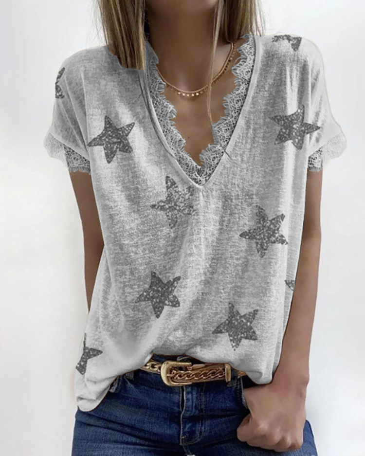 Title 9, V-neck Printed Lace T-shirt