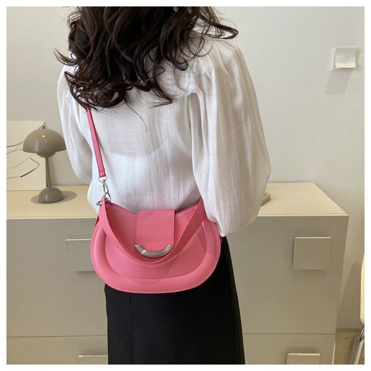 Title 3, Solid Color Retro Underarm Portable Shoulder Me...