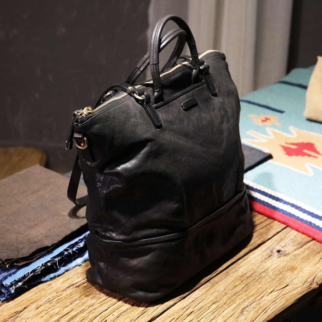 Daily Outdoor Large-capacity Travel Handmade Vegetable Tanned Cowhide Handbag Shoulder Tote Bag — foto 4
