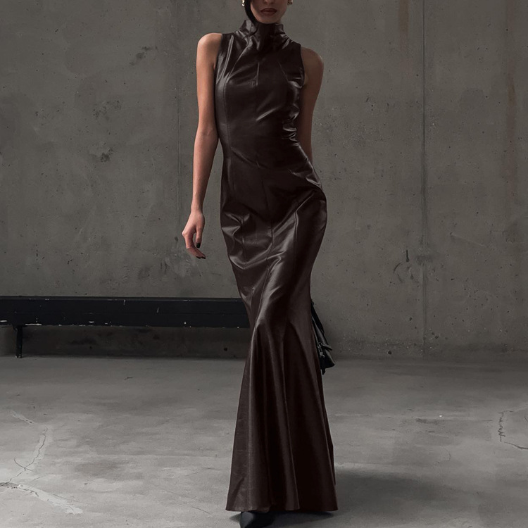 Stylish High-waisted Maxi Dress With Stand-up Collar