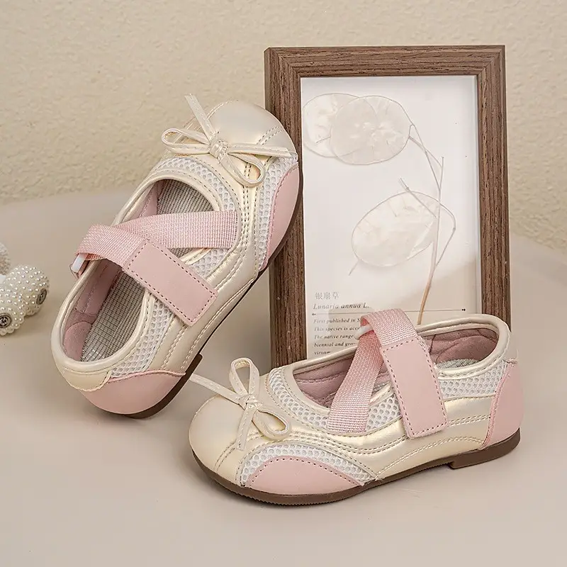 2026 Spring & Autumn Girls Shallow Mouth Leather Shoes, Retro Mary Jane Flats, Versatile Soft Leather Bow Ballet Shoes