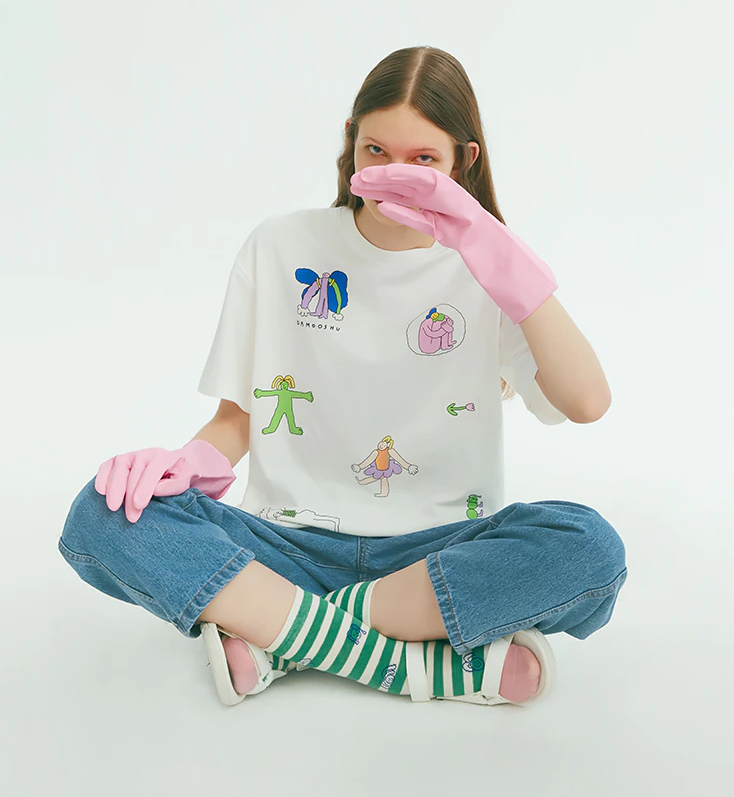 Girl's Simple Strokes White Basic Short Sleeve