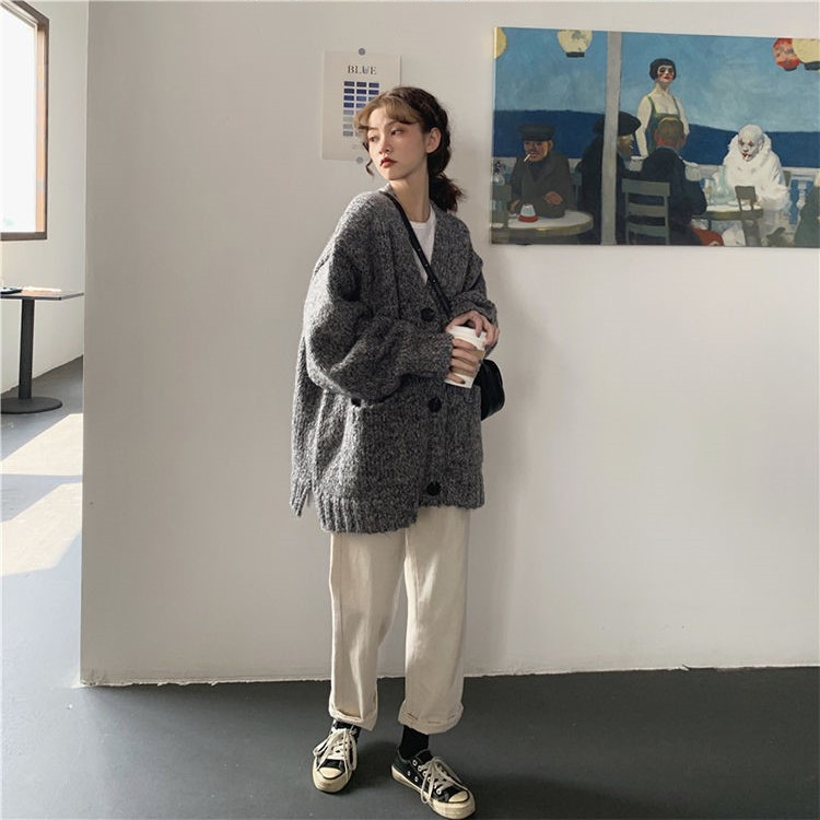 Women's Versatile Retro Loose V-Neck Thickened Sweater